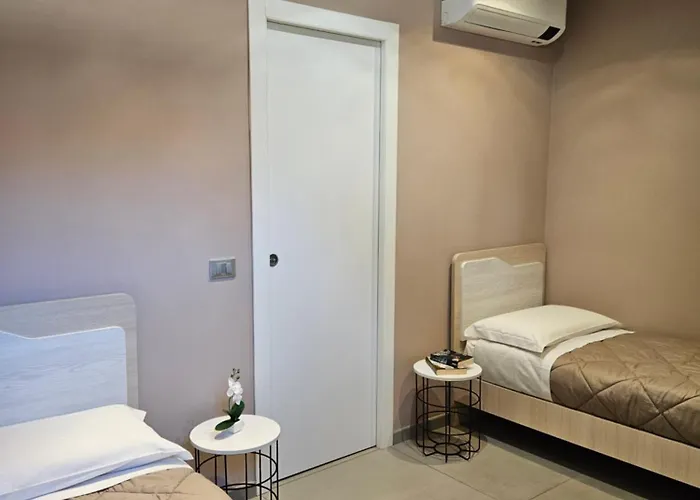 La Rosa Del * Stresa